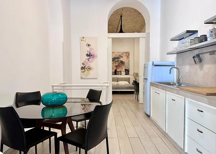 לינה וארוחת בוקר Santi Quattro Al Colosseo