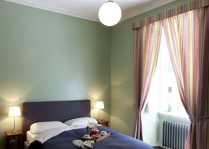 Santi Quattro Al Colosseo לינה וארוחת בוקר