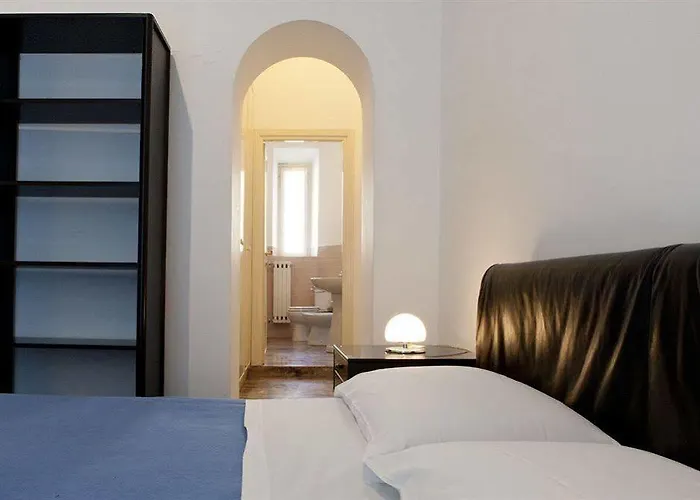 Santi Quattro Al Colosseo רומא