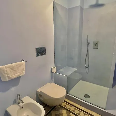 Santi Quattro Al Colosseo Bed & Breakfast Roma