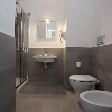 Bed & Breakfast Santi Quattro Al Colosseo Roma